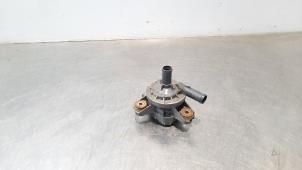 Used Additional water pump Lexus NX I 300h 2.5 16V 4x4 Price on request offered by Autohandel Didier
