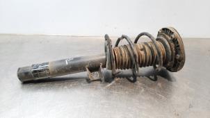 Used Front shock absorber, right BMW 1 serie (F20) 116d 1.5 12V TwinPower Price € 127,05 Inclusive VAT offered by Autohandel Didier