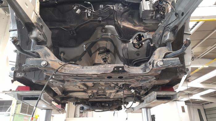 Usagé Faux châssis Lexus NX I (Z1) 300h 2.5 16V 4x4 Prix € 399,30 Prix TTC proposé par Autohandel Didier