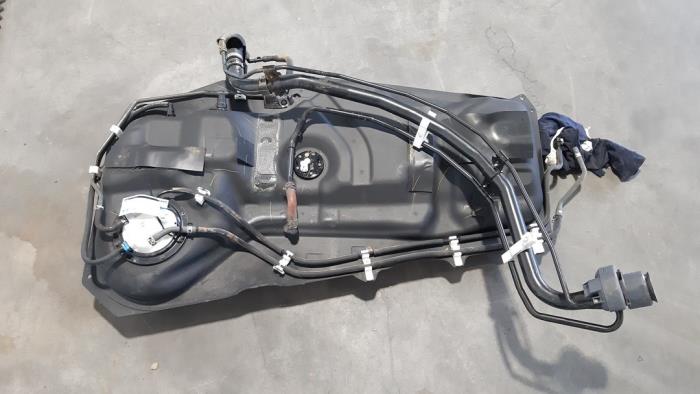 Tank Lexus NX I 300h 2.5 16V 4x4 - 7700178050 - Autohandel Didier