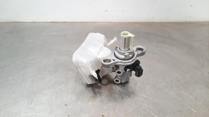 Used Master cylinder Audi Q5 (FYB/FYG) 2.0 TDI 16V Quattro Price € 60,50 Inclusive VAT offered by Autohandel Didier