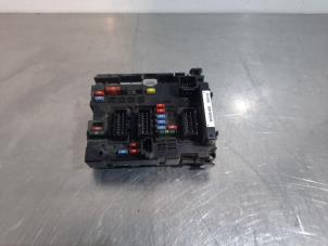 Used Fuse box Peugeot 807 2.0 HDi 16V Price € 66,55 Inclusive VAT offered by Autohandel Didier