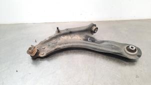 Used Front wishbone, left Renault Kangoo/Grand Kangoo (KW) 1.2 16V TCE Price € 54,45 Inclusive VAT offered by Autohandel Didier