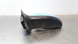 Used Wing mirror, left Hyundai i20 1.2i 16V Price € 139,15 Inclusive VAT offered by Autohandel Didier