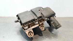 Used Air box Peugeot 3008 II (M4/MC/MJ/MR) 1.5 BlueHDi 130 Price € 66,55 Inclusive VAT offered by Autohandel Didier