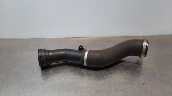 Usagé Tuyau intercooler BMW 1 serie (F20) 114i 1.6 16V Prix € 48,40 Prix TTC proposé par Autohandel Didier