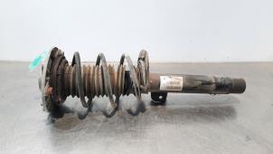 Used Front shock absorber, right BMW 1 serie (F20) 114i 1.6 16V Price € 127,05 Inclusive VAT offered by Autohandel Didier