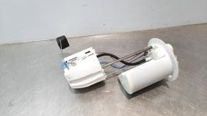 Used Electric fuel pump Toyota Yaris III (P13) 1.5 16V Hybrid Price € 127,05 Inclusive VAT offered by Autohandel Didier