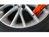 Llanta y neumático de invierno de un BMW 1 serie (F21) 114d 1.6 16V 2015