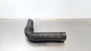Used Air intake hose Kia Cee'd (JDB5) 1.4i 16V Price € 18,15 Inclusive VAT offered by Autohandel Didier