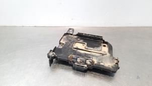 Used Battery box Kia Cee'd (JDB5) 1.4i 16V Price € 30,25 Inclusive VAT offered by Autohandel Didier