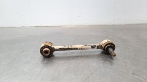 Used Rear wishbone, right Kia Cee'd (JDB5) 1.4i 16V Price € 30,25 Inclusive VAT offered by Autohandel Didier