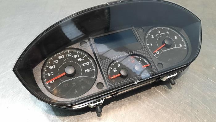 Odometer KM from a Peugeot Boxer (U9) 2.0 BlueHDi 160 2018