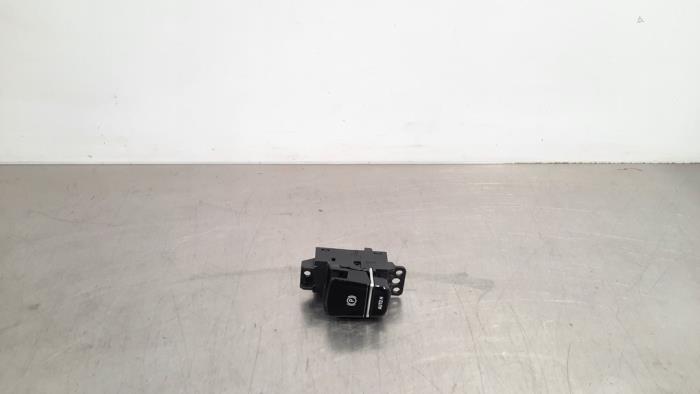 Parking brake switch from a BMW 5 serie (G30) 530e Plug-in Hybrid 2020