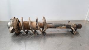 Used Fronts shock absorber, left Peugeot Boxer (U9) 2.2 HDi 150 Price € 127,05 Inclusive VAT offered by Autohandel Didier