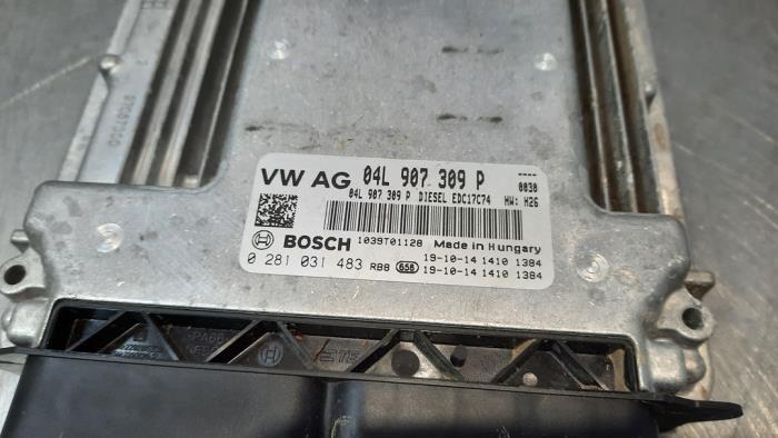 Ordenador de gestión de motor de un Volkswagen Tiguan (AD1) 2.0 TDI 16V BlueMotion Technology SCR 2019