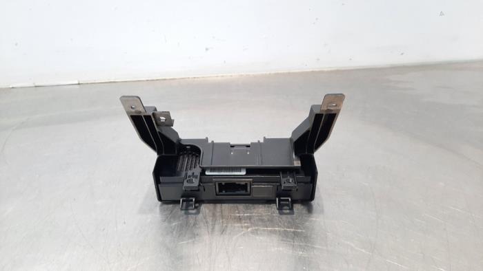 Begagnade Bluetooth-modul Opel Crossland (X) 1.2 Turbo 12V Pris € 48,40 Inklusive moms erbjuds av Autohandel Didier