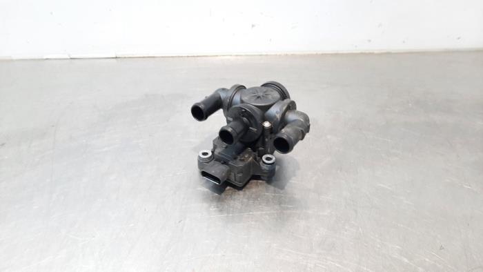 Begagnade Extra vattenpump Audi e-tron Sportback (GEA) 55 Pris € 60,50 Inklusive moms erbjuds av Autohandel Didier