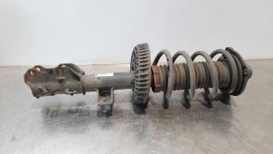 Used Front shock absorber, right Mercedes Vito (447.6) 1.7 114 CDI 16V Price € 163,35 Inclusive VAT offered by Autohandel Didier