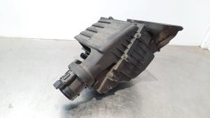 Used Air box Volkswagen Passat (3G2) 1.6 TDI 16V Price € 90,75 Inclusive VAT offered by Autohandel Didier
