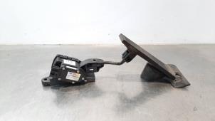 Used Accelerator pedal Hyundai iX35 (LM) 1.7 CRDi 16V Price € 66,55 Inclusive VAT offered by Autohandel Didier