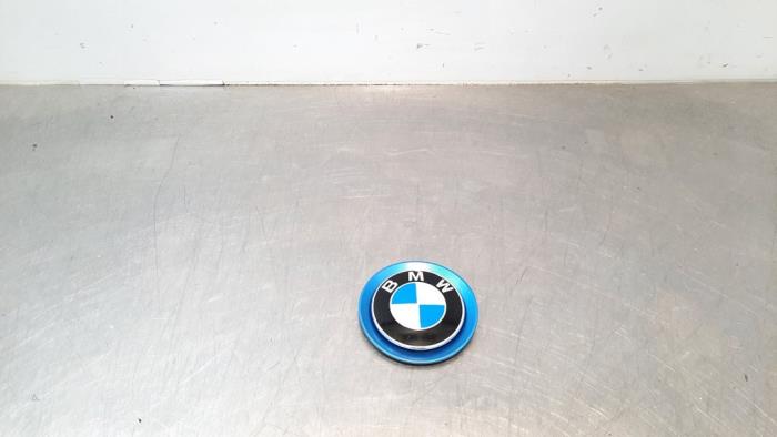 Używane Emblemat BMW i3 (I01) i3 94Ah Cena € 18,15 Z VAT oferowane przez Autohandel Didier