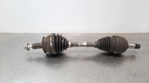 Used Front drive shaft, left Mercedes CLA (117.3) 1.8 CLA-200 CDI 16V Price € 193,60 Inclusive VAT offered by Autohandel Didier