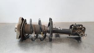 Used Front shock absorber, right Mercedes CLA (117.3) 1.8 CLA-200 CDI 16V Price € 127,05 Inclusive VAT offered by Autohandel Didier