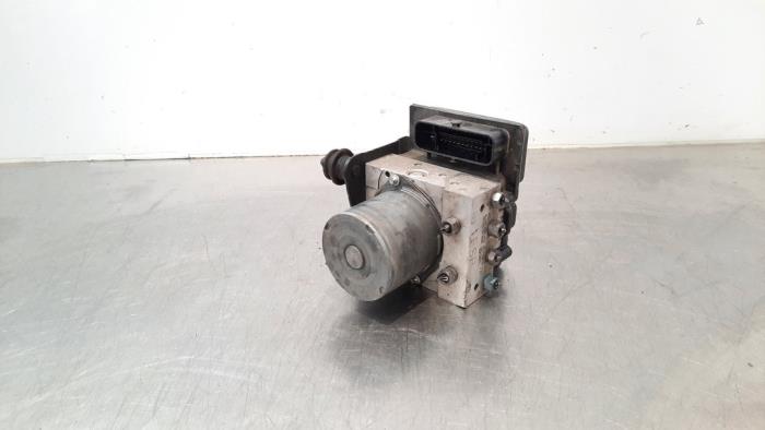 Usagé Pompe ABS Audi RS 4 Avant (B8) 4.2 V8 32V Prix € 199,65 Prix TTC proposé par Autohandel Didier