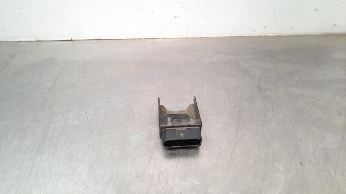 Usagé Module pompe carburant Audi A3 Limousine (8VS/8VM) 2.0 TFSI 16V Quattro Prix € 24,20 Prix TTC proposé par Autohandel Didier