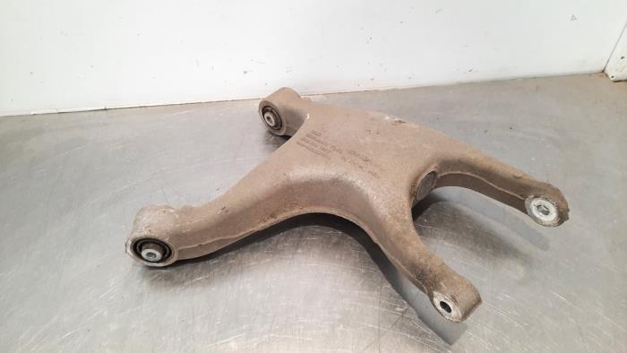 Rear wishbone, right from a Audi A6 Avant (C7) 2.0 TDI 16V 2017