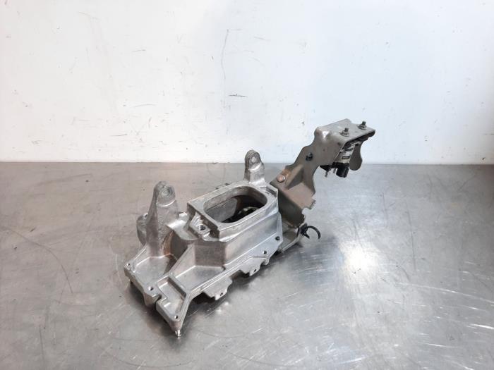 Usagé Support moteur Nissan Pulsar (C13) 1.2 DIG-T 16V Prix € 24,20 Prix TTC proposé par Autohandel Didier