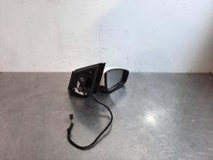 Used Wing mirror, right Volkswagen Polo V (6R) 1.0 12V BlueMotion Technology Price € 127,05 Inclusive VAT offered by Autohandel Didier