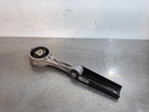 Used Gearbox mount Volkswagen Polo V (6R) 1.0 12V BlueMotion Technology Price € 24,20 Inclusive VAT offered by Autohandel Didier