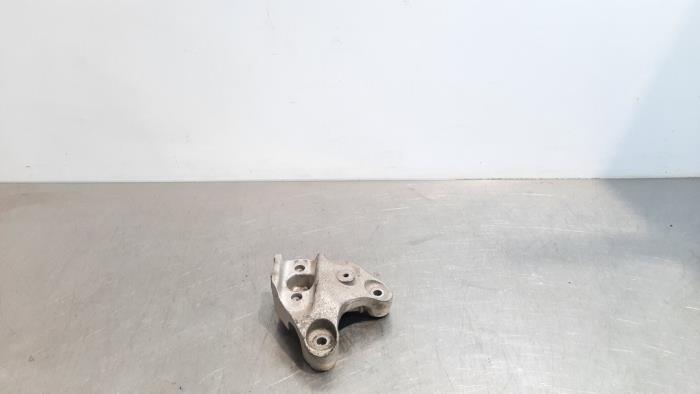 Used Engine mount Peugeot 208 I (CA/CC/CK/CL) 1.0 Vti 12V PureTech Price € 24,20 Inclusive VAT offered by Autohandel Didier
