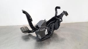 Used Set of pedals Peugeot 3008 II (M4/MC/MJ/MR) 1.6 16V HYbrid 225 Price € 96,80 Inclusive VAT offered by Autohandel Didier