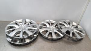 Used Wheel cover set Opel Corsa F (UB/UH/UP) 1.2 12V 75 Price € 102,85 Inclusive VAT offered by Autohandel Didier
