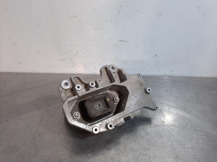 Usagé Support moteur Nissan Pulsar (C13) 1.2 DIG-T 16V Prix € 24,20 Prix TTC proposé par Autohandel Didier