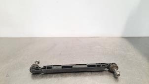 Used Anti-roll bar guide Peugeot 308 (F3/FB/FH/FM/FP) 1.5 Blue HDi 130 16V Price € 18,15 Inclusive VAT offered by Autohandel Didier