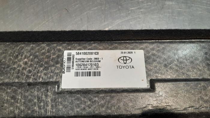 Coffre tapis d'un Toyota Corolla Touring Sport (E21/EH1) 1.8 16V Hybrid 2020