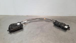 Used Bonnet lock mechanism BMW 7 serie (G11/12) 740d,Ld xDrive 24V Price on request offered by Autohandel Didier