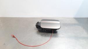 Used Tank cap cover Audi A4 Avant (B9) 2.0 30 TDI Mild hybrid 16V Price € 42,35 Inclusive VAT offered by Autohandel Didier