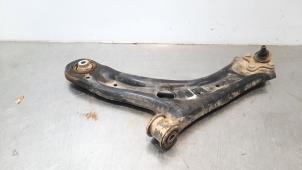Used Front wishbone, left Volkswagen Beetle (16AE) 1.2 TSI Price € 66,55 Inclusive VAT offered by Autohandel Didier