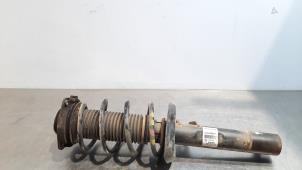Used Front shock absorber, right Volkswagen Beetle (16AE) 1.2 TSI Price € 90,75 Inclusive VAT offered by Autohandel Didier