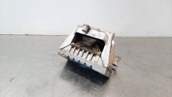 Used Engine mount Volkswagen Beetle (16AE) 1.2 TSI Price € 30,25 Inclusive VAT offered by Autohandel Didier