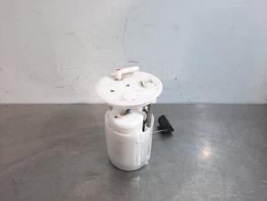 Used Electric fuel pump Suzuki Ignis (MF) 1.2 Dual Jet 16V Price € 96,80 Inclusive VAT offered by Autohandel Didier