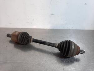 Used Front drive shaft, left Volkswagen Arteon (3HAB) Price € 193,60 Inclusive VAT offered by Autohandel Didier