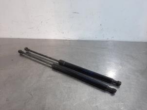 Used Set of gas struts for boot Nissan Micra (K14) 0.9 IG-T 12V Price € 42,35 Inclusive VAT offered by Autohandel Didier