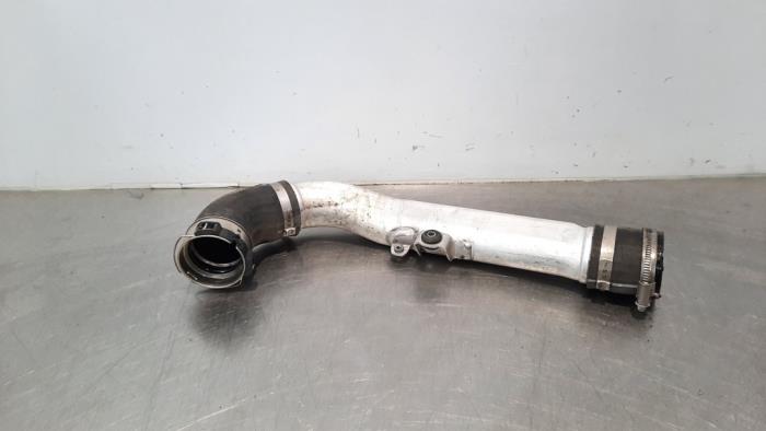 Gebrauchte Intercooler Schlauch Mercedes C (C205) C-220d 2.2 16V BlueTEC Preis € 54,45 Mit Mehrwertsteuer angeboten von Autohandel Didier