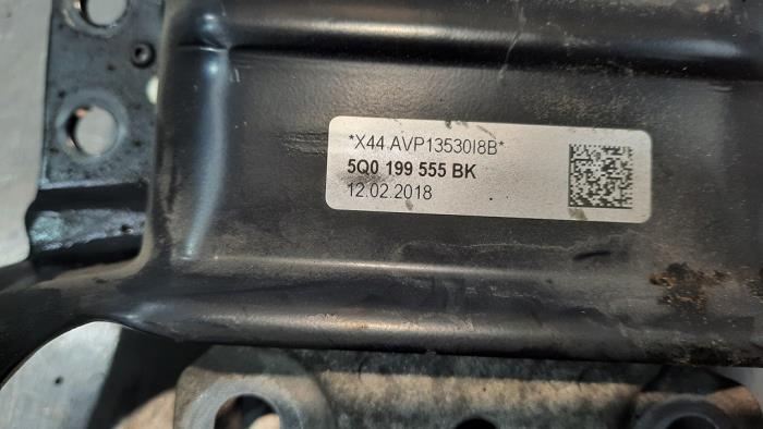 Engine mount from a Volkswagen Golf VII (AUA) 2.0 GTI 16V Performance Package 2018